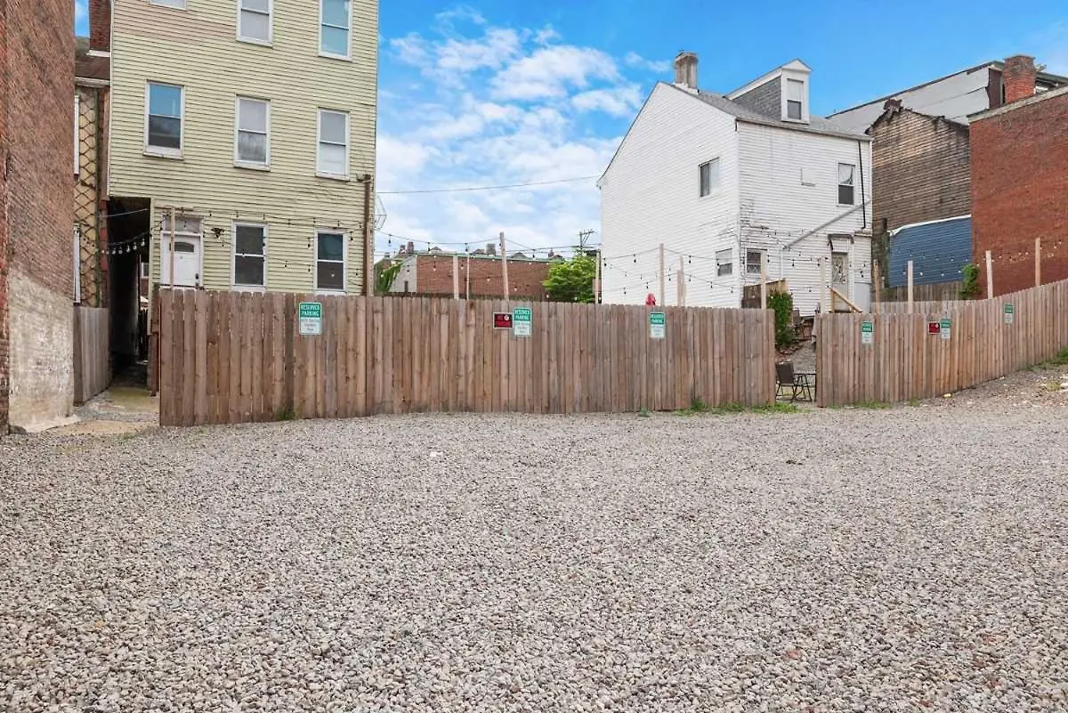 4 Bed Northside Home - Amazing Location 匹兹堡 度假居